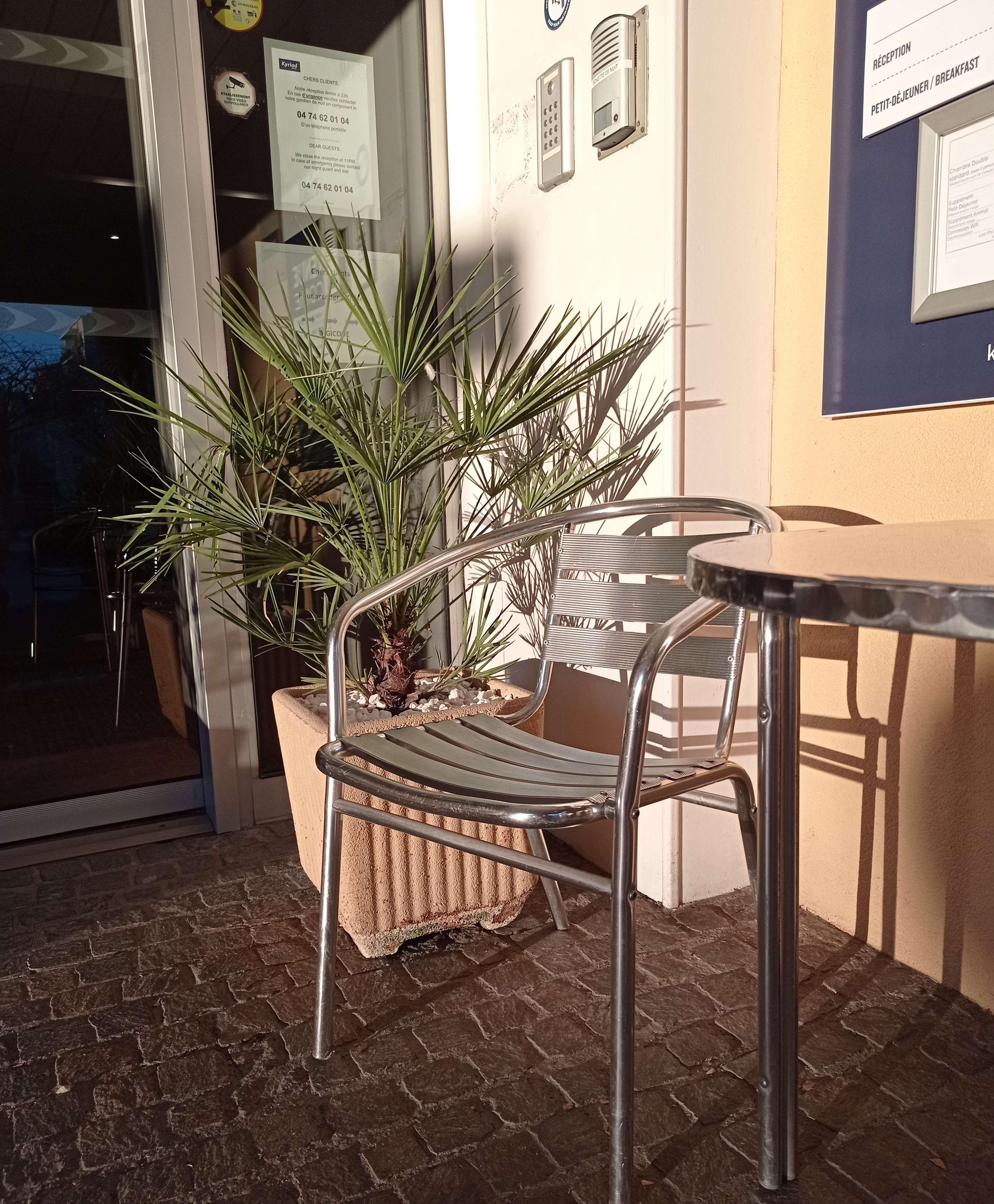Kyriad Villefranche Sur Saone Exterior photo
